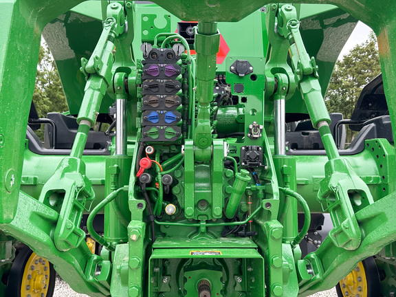 2025 John-Deere 8RX 340