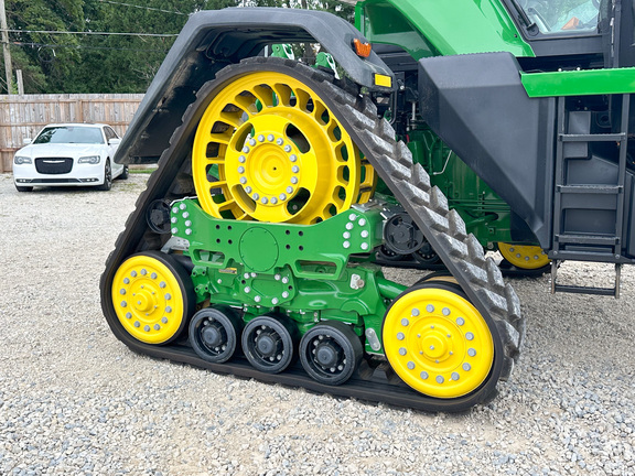 2025 John-Deere 8RX 340