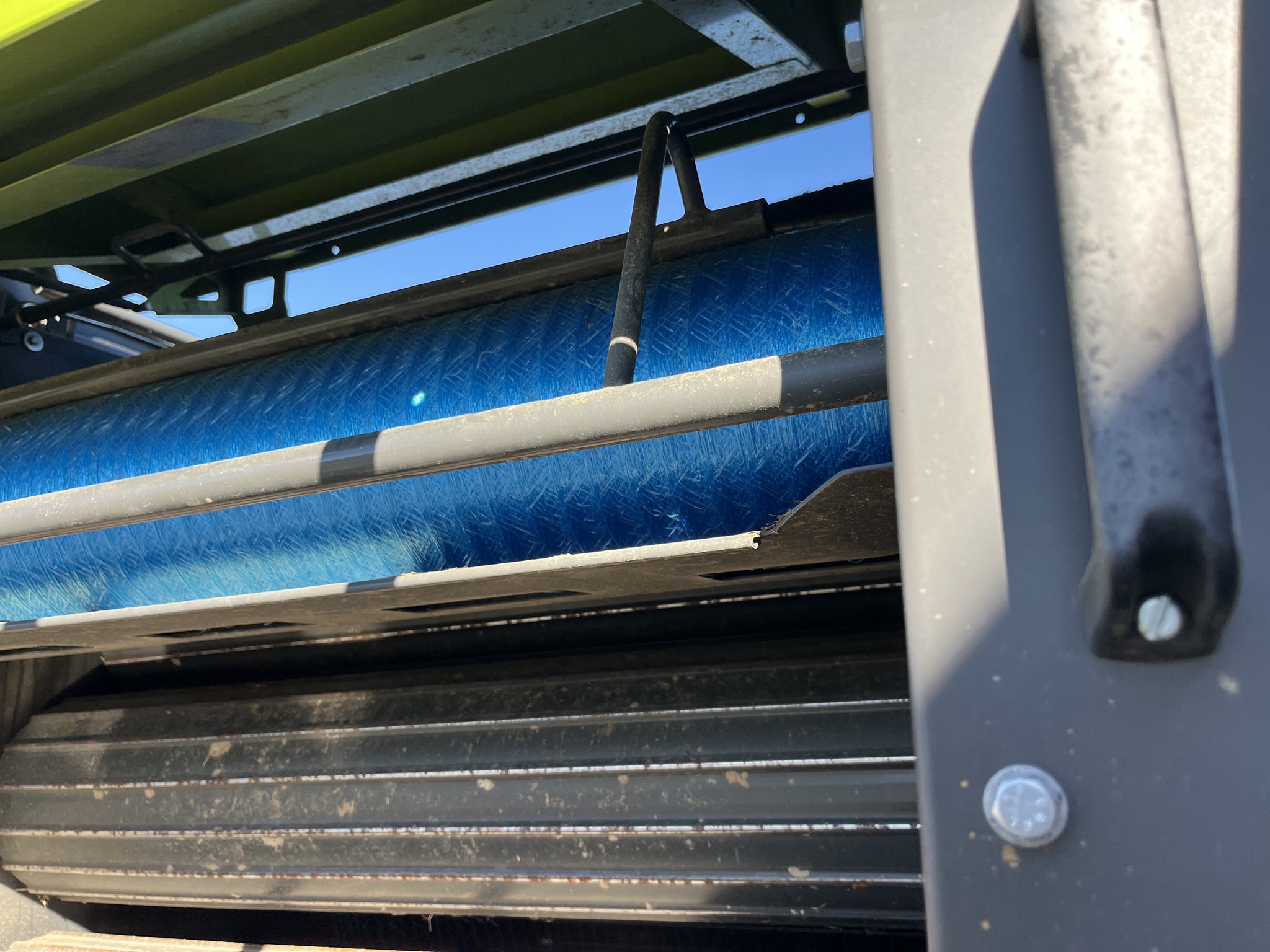 2023 Claas 520RF Image 17