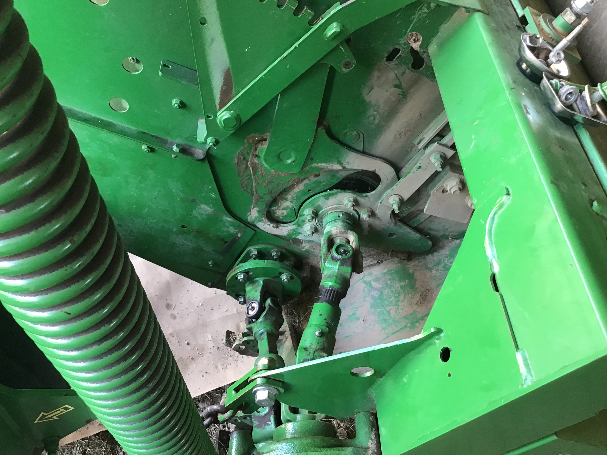 2016 John Deere 830 Image 21