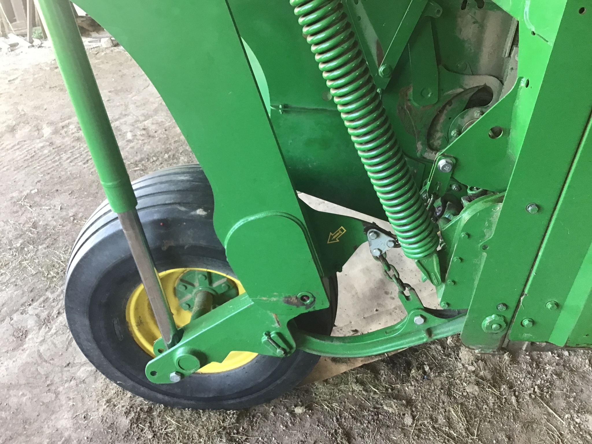 2016 John Deere 830 Image 19
