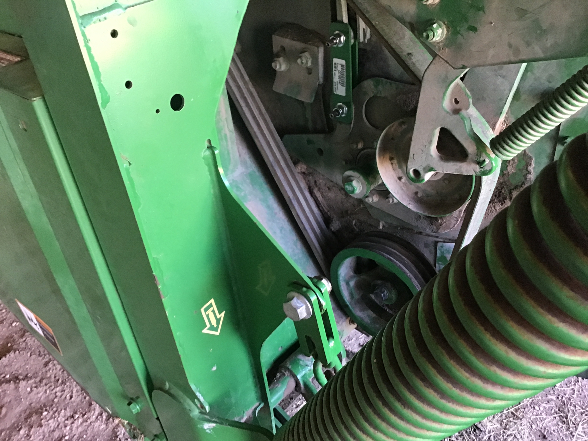 2016 John Deere 830 Image 29