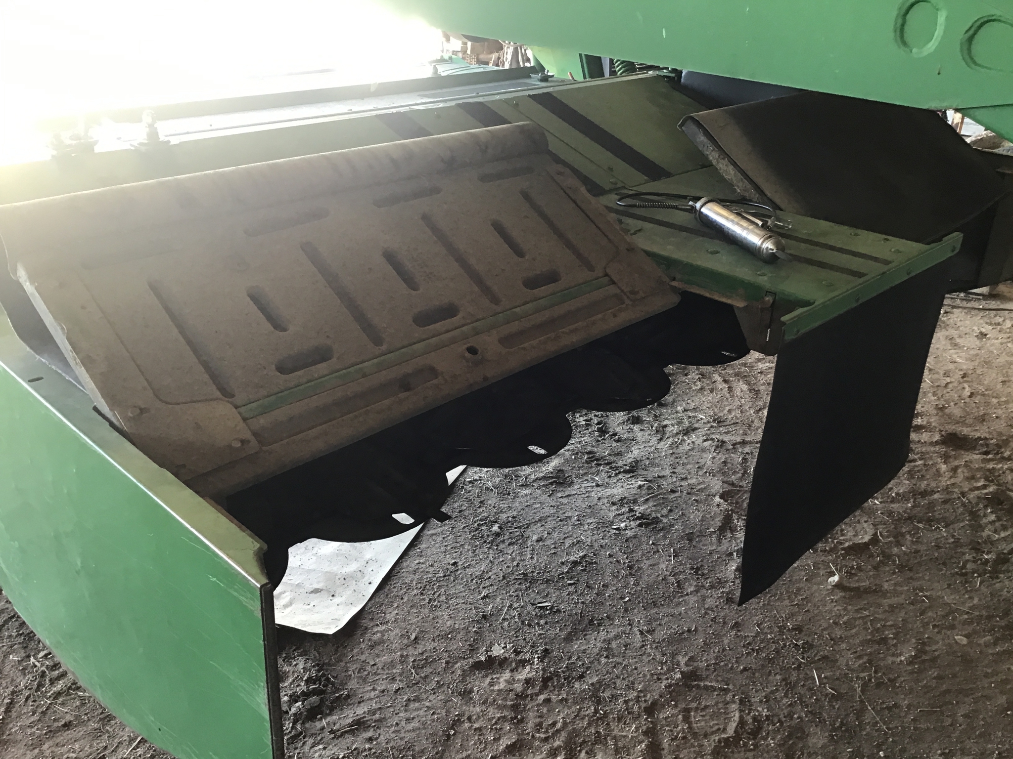 2016 John Deere 830 Image 6