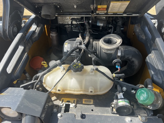2020 John Deere 324G - Photo14