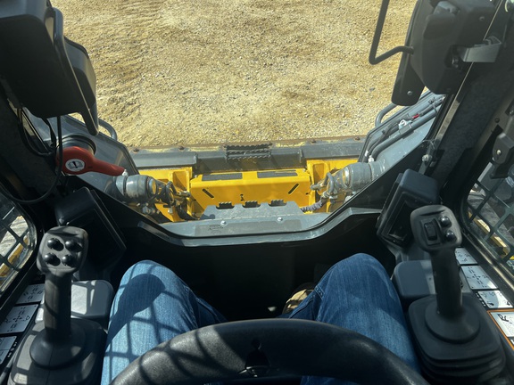 2020 John Deere 324G - Photo21