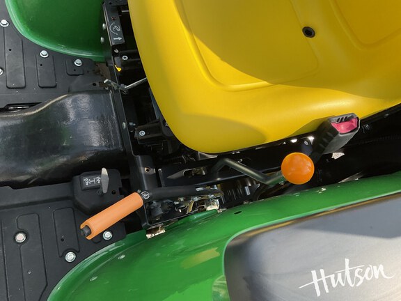 Photo of 2024 John Deere 3038E