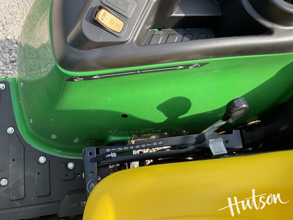 Photo of 2024 John Deere 3038E