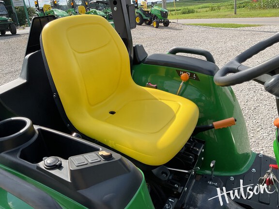 Photo of 2024 John Deere 3038E
