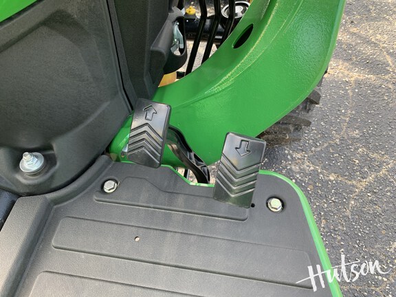 Photo of 2024 John Deere 3038E