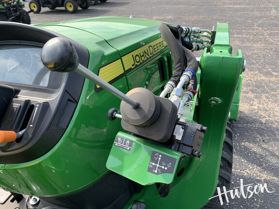 Photo of 2024 John Deere 3038E
