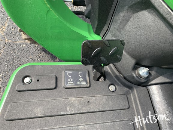 Photo of 2024 John Deere 3038E
