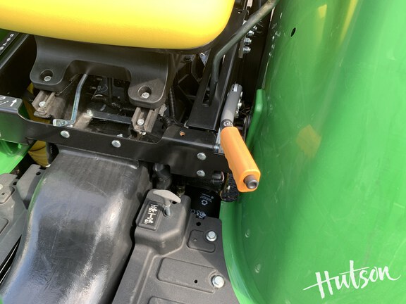 Photo of 2024 John Deere 3038E