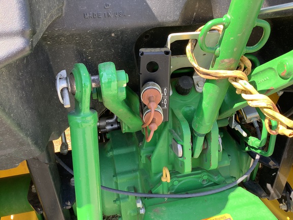 Photo of 2021 John Deere 4044R