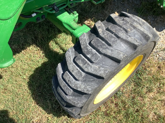Photo of 2021 John Deere 4044R