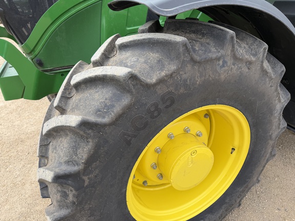 2025 John Deere 6M 155 - Photo11