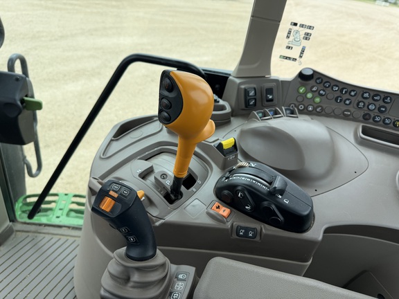 2025 John Deere 6M 155 - Photo45