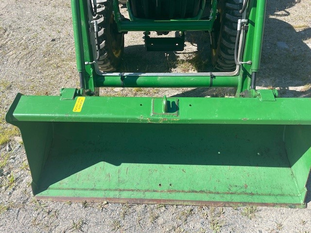 2009 John Deere 3032E Image 4