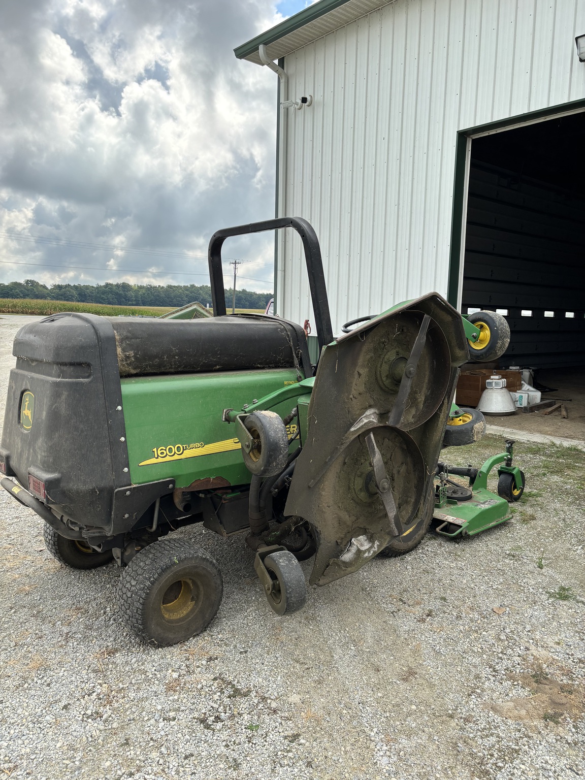 2004 John Deere 1600 Image 8