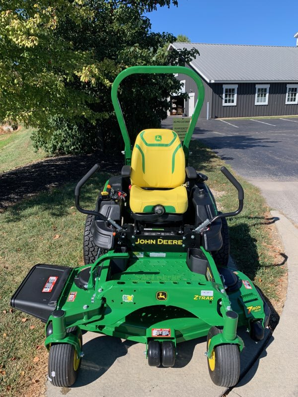 2025 John Deere Z960M Image 4