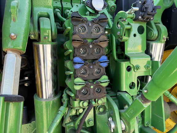 2024 John Deere 6R 165 - Photo23