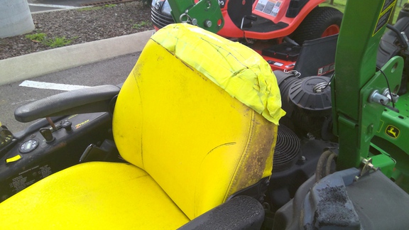 2012 John Deere Z930M