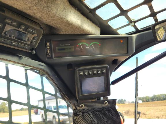 Photo of 2018 John Deere 333G