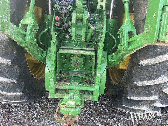 Photo of 2021 John Deere 8R 370