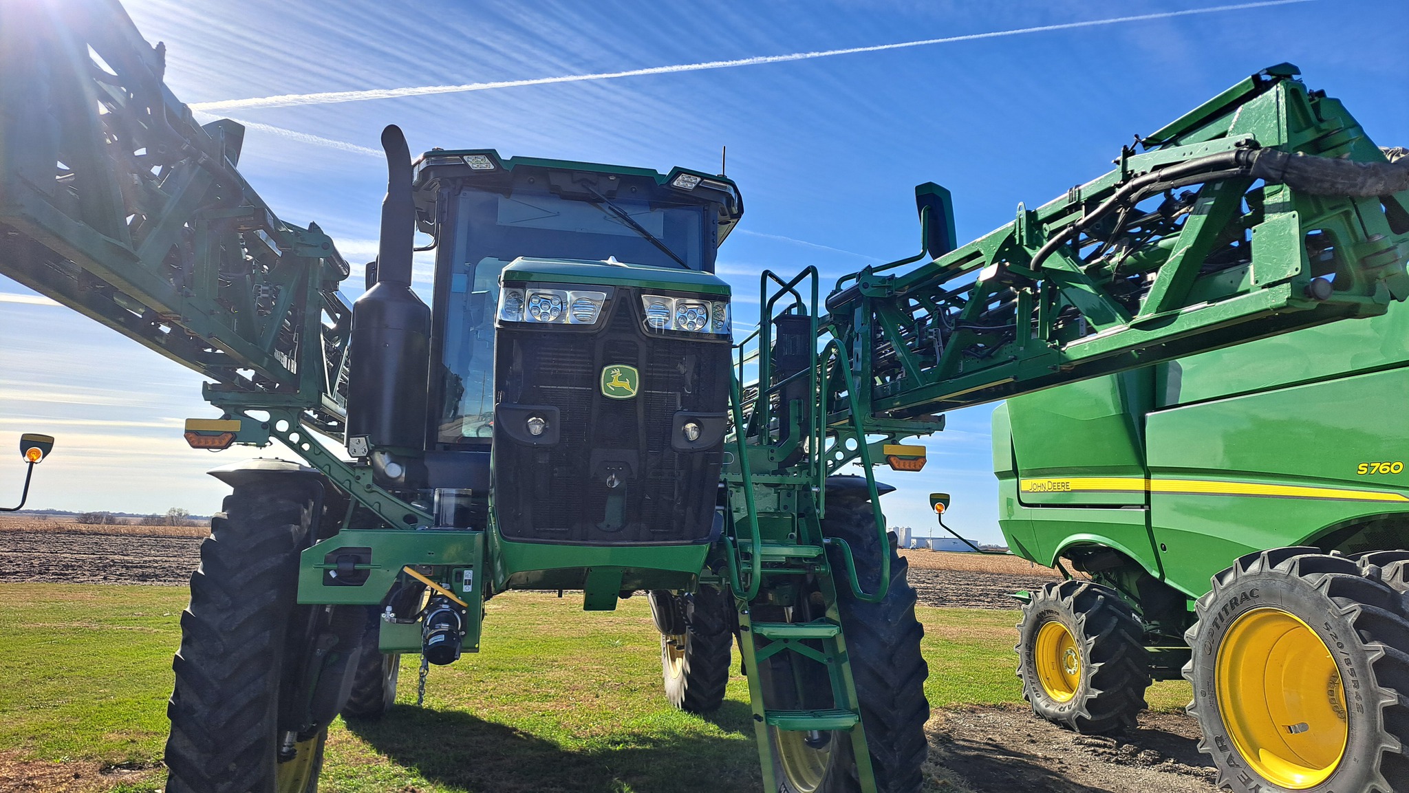  2023 John Deere 612R at Heritage Tractor in Aledo, IL