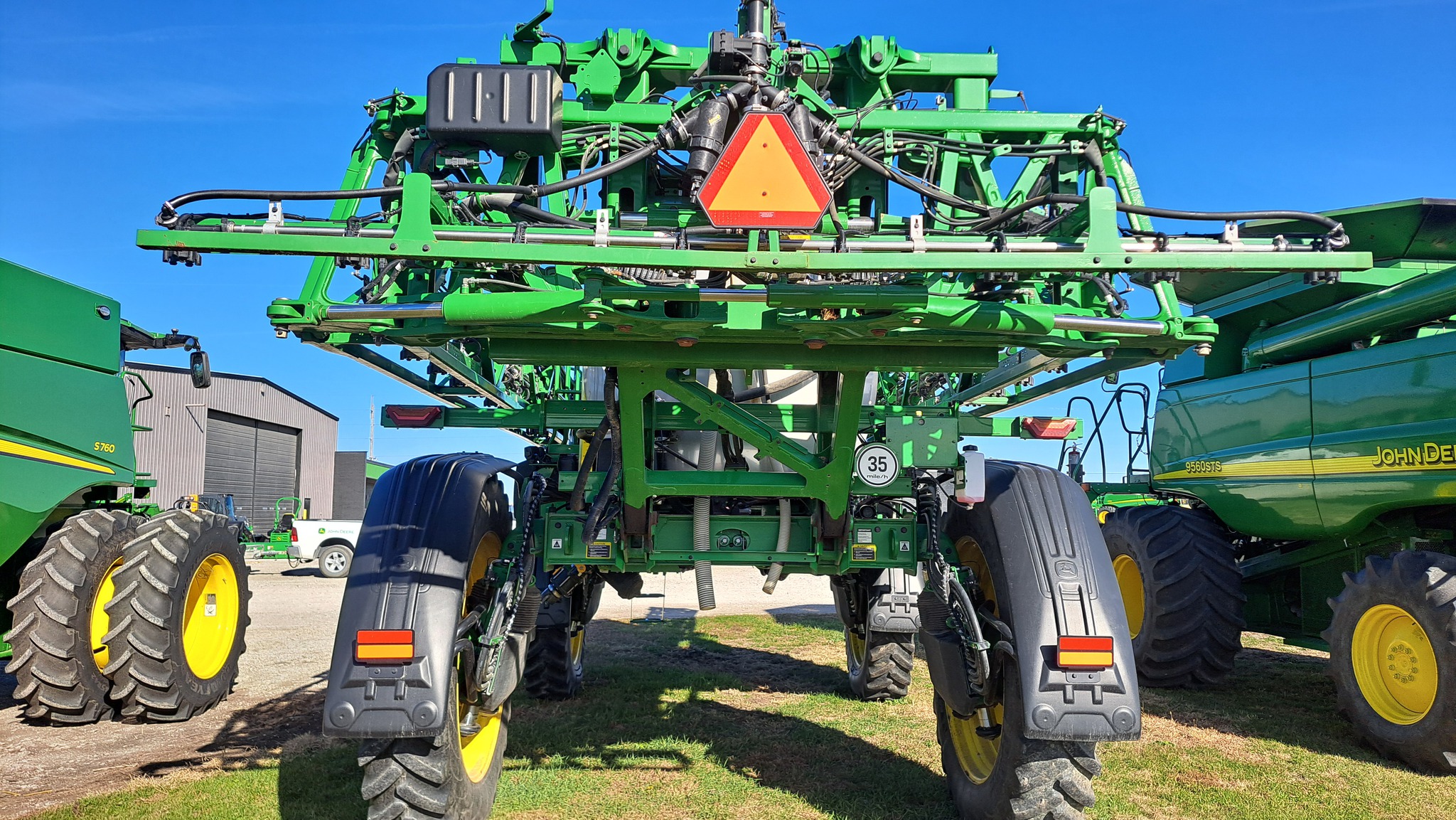  2023 John Deere 612R at Heritage Tractor in Aledo, IL