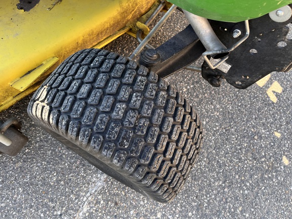 2017 John Deere X750 - Photo10