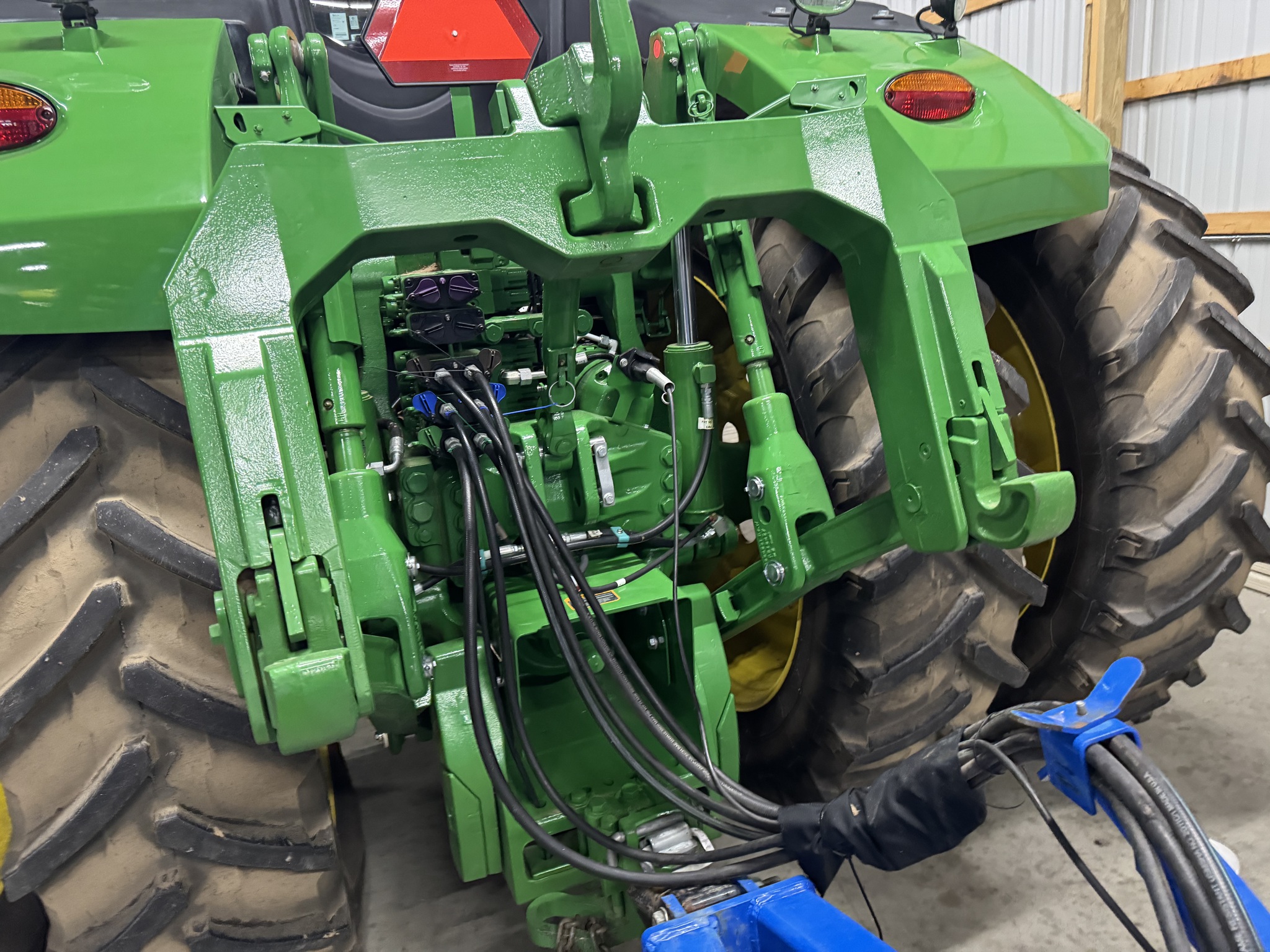 2020 John Deere 9420R Image 7