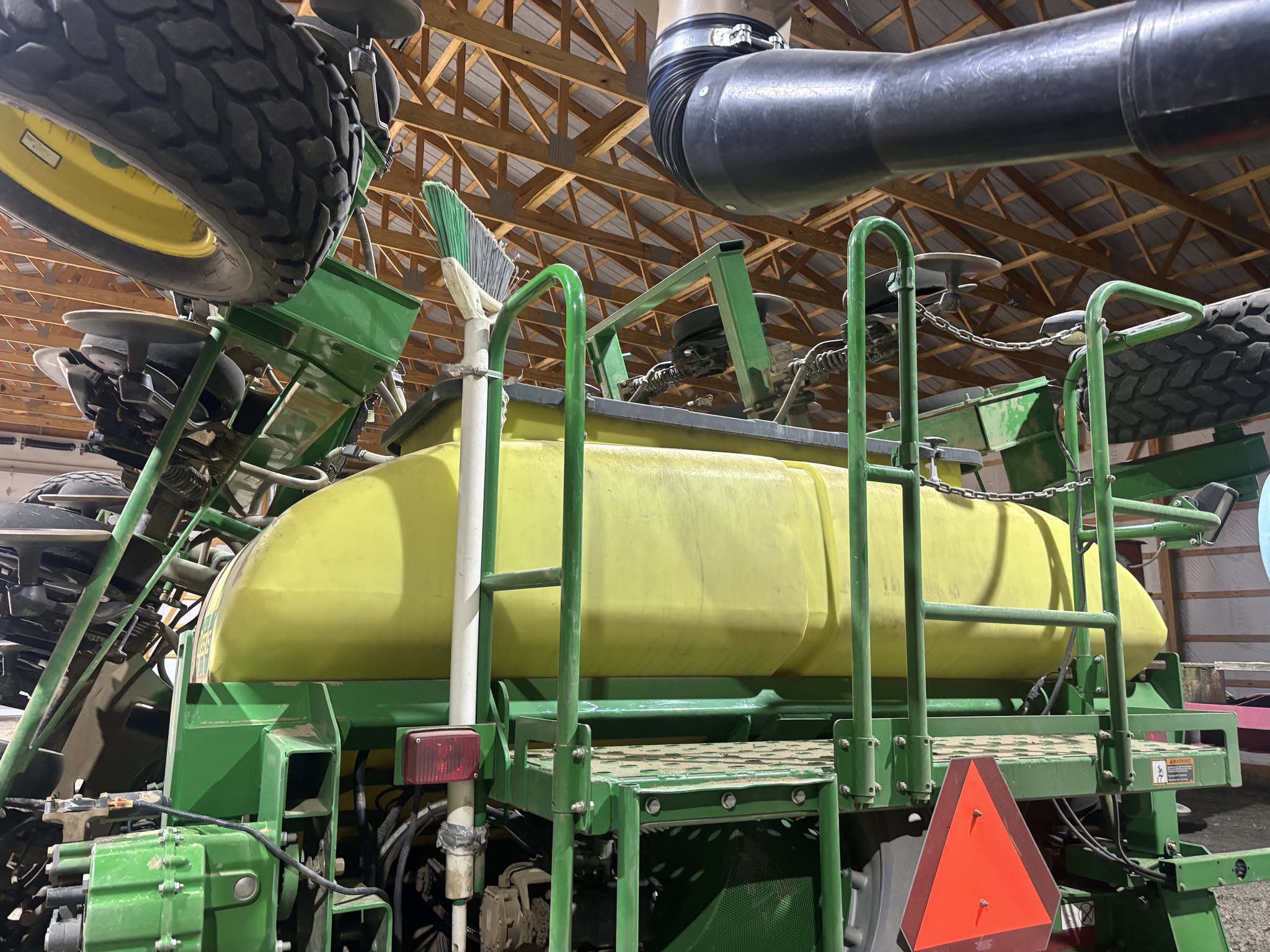 2012 John Deere 1990 Image 4