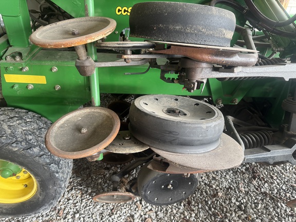 Photo of 2009 John Deere 1990