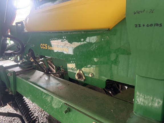 Photo of 2009 John Deere 1990