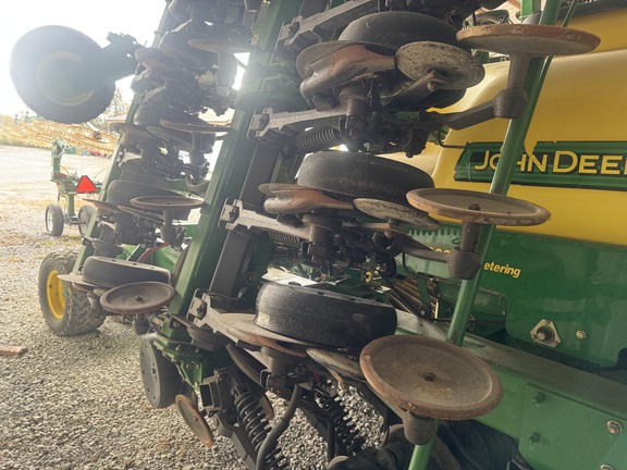 Photo of 2009 John Deere 1990
