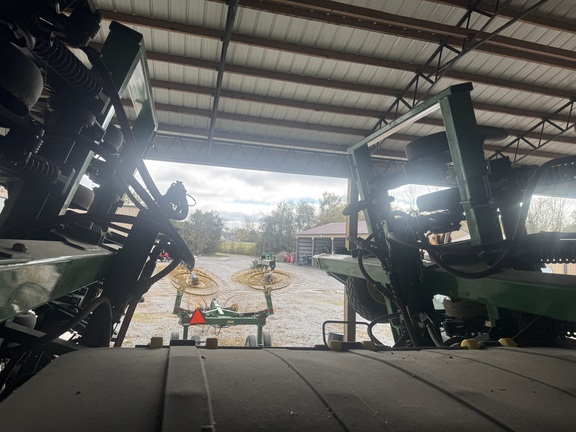 Photo of 2009 John Deere 1990