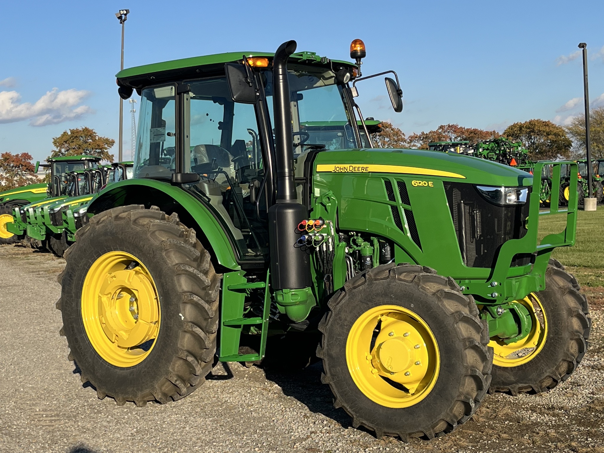 2025 John Deere 6120E Image 1