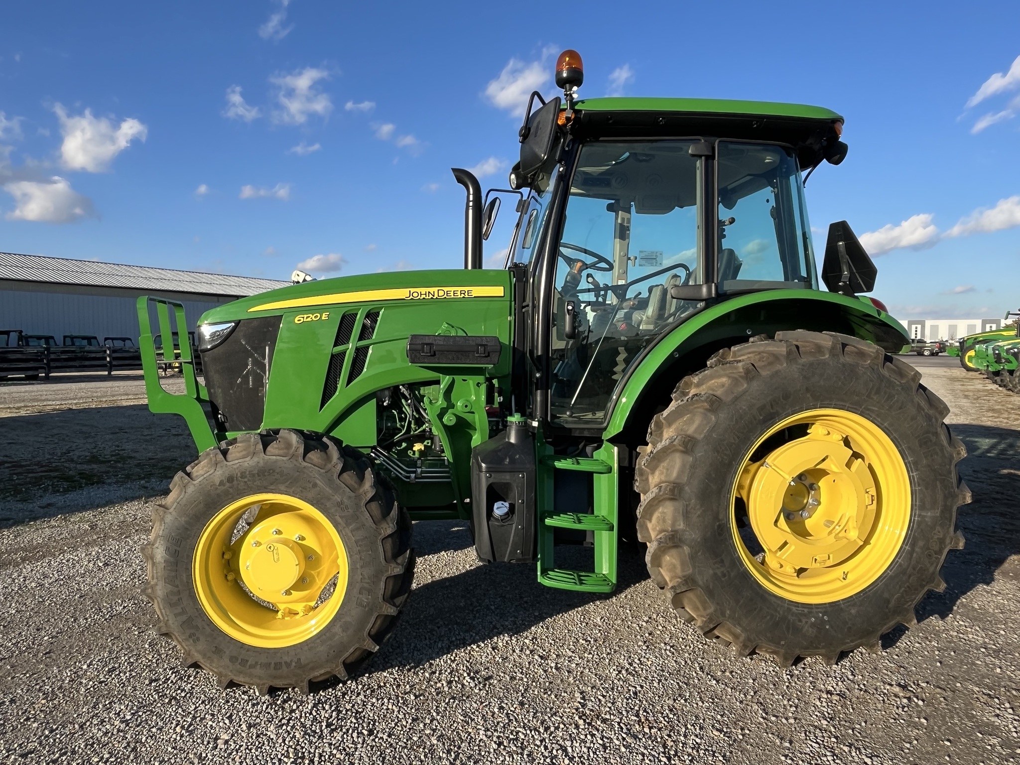 2025 John Deere 6120E Image 11