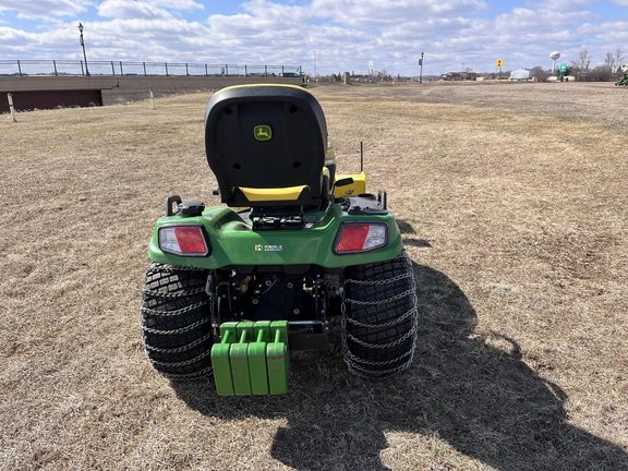 2017 John Deere X730 - Photo6