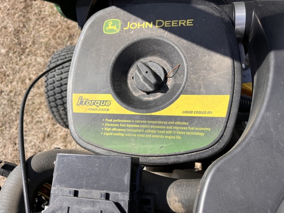 2017 John Deere X730 - Photo17