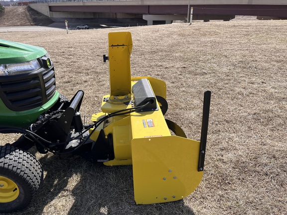 2017 John Deere X730 - Photo28