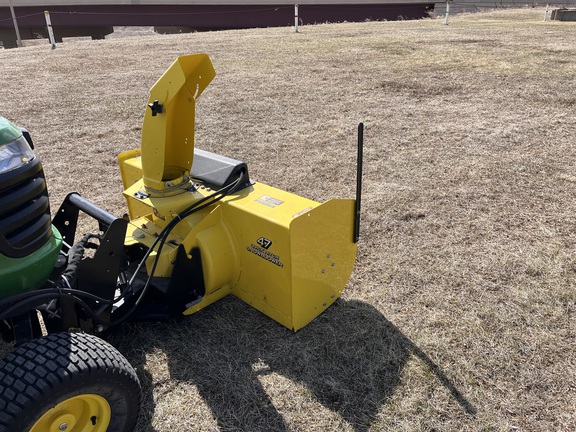 2017 John Deere X730 - Photo29