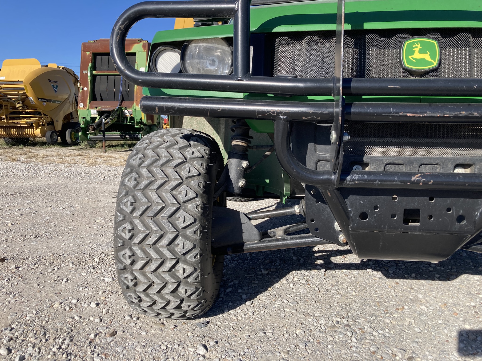 2017 John Deere HPX 4X4 Image 16