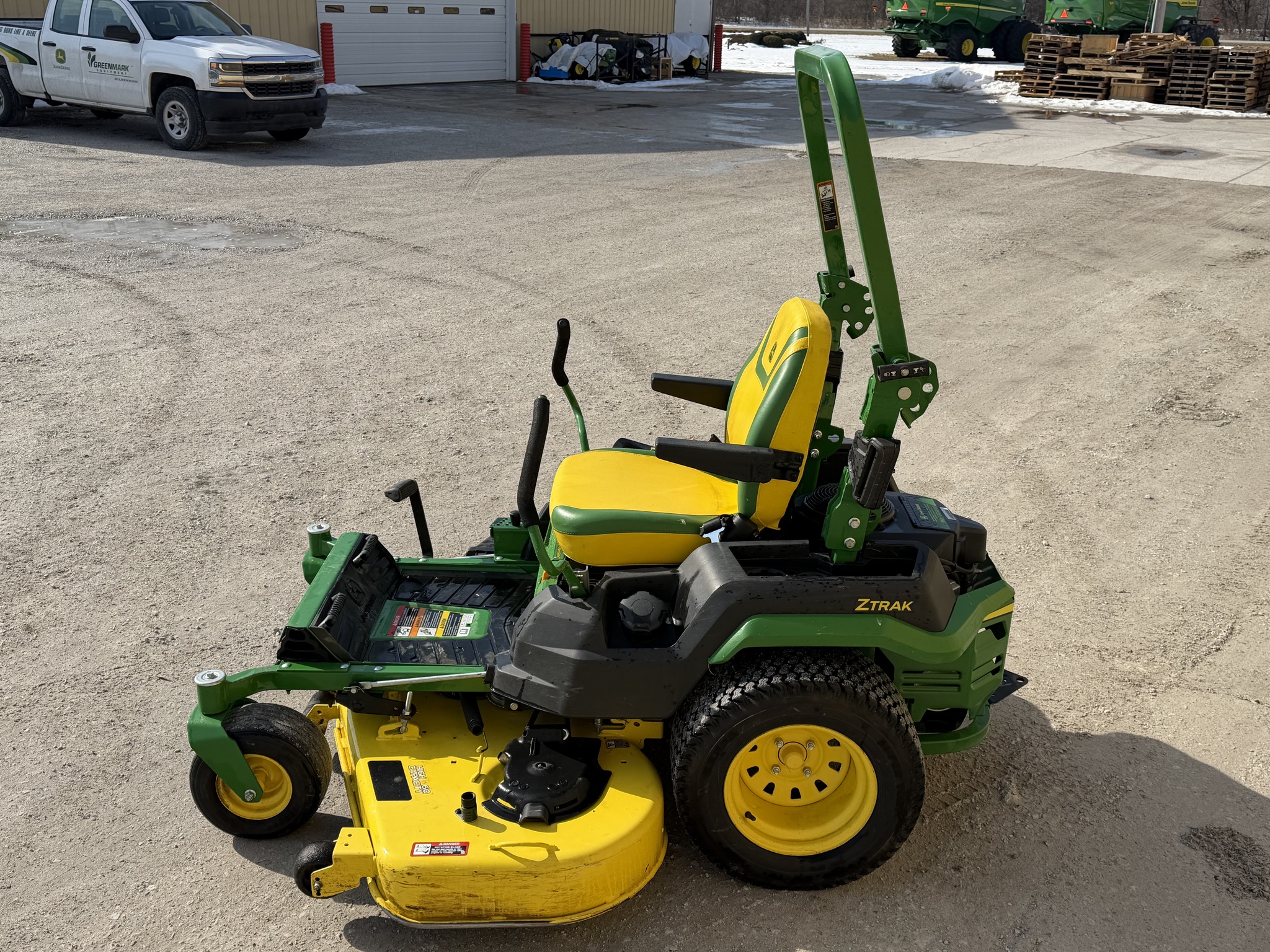 2022 John Deere Z530R Image 6