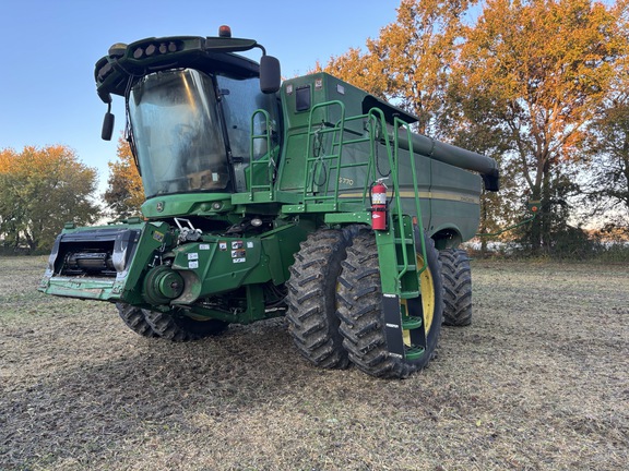 Photo of 2020 John Deere S770