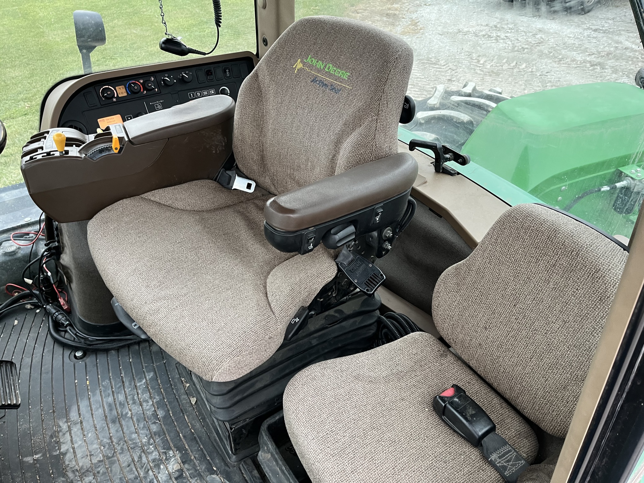  2009 John Deere 9330 at Heritage Tractor in Seneca, KS