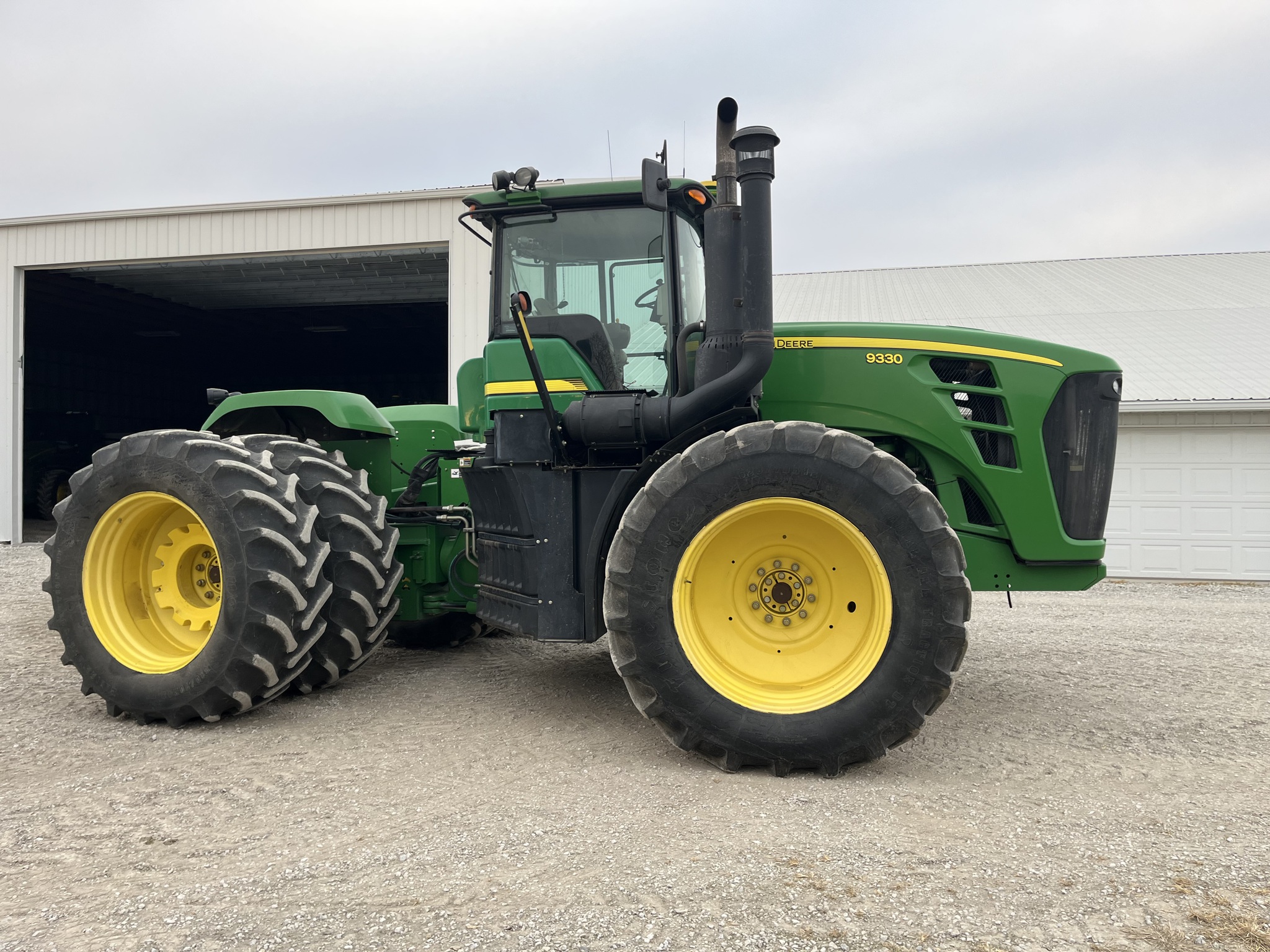  2009 John Deere 9330 at Heritage Tractor in Seneca, KS