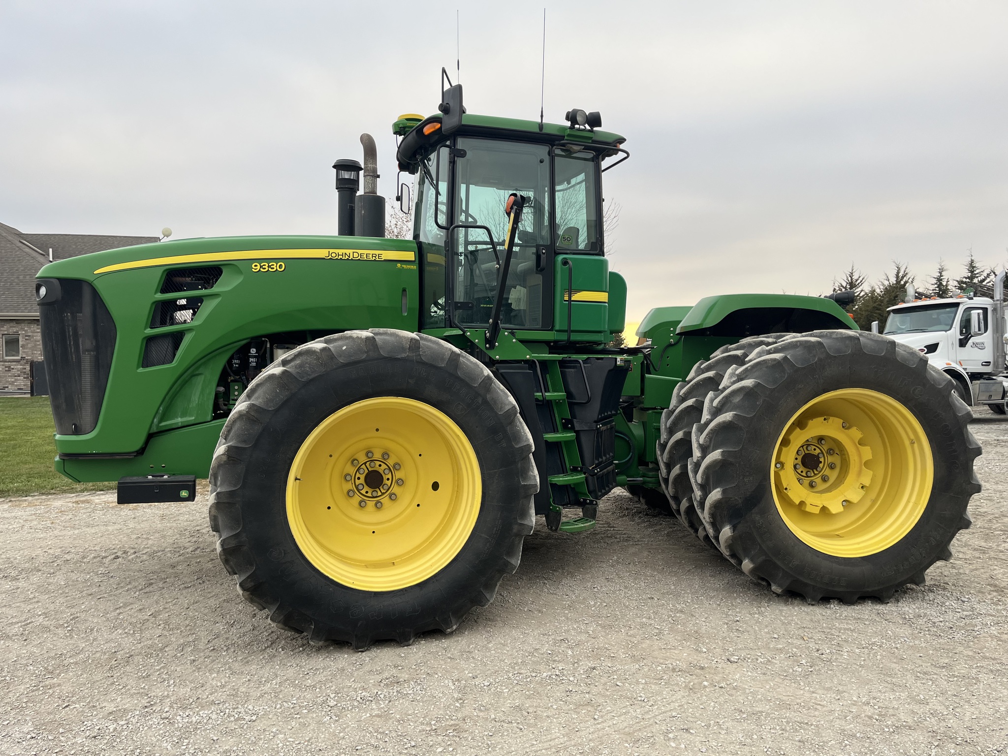  2009 John Deere 9330 at Heritage Tractor in Seneca, KS