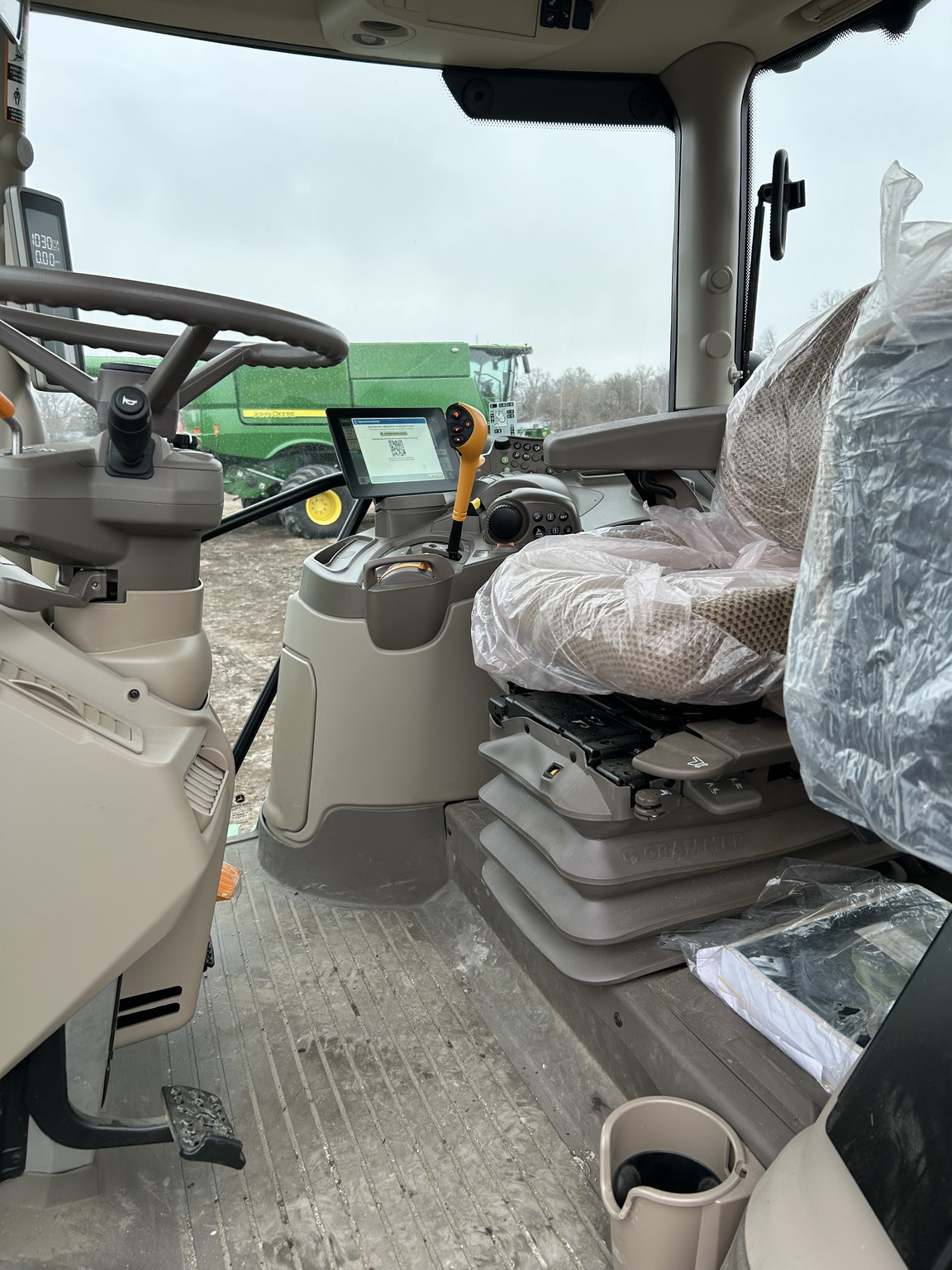  2025 John Deere 6R 130 at Heritage Tractor in Monmouth, IL