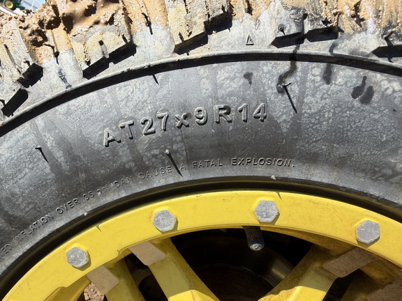 2019 John Deere XUV 835M - Photo9